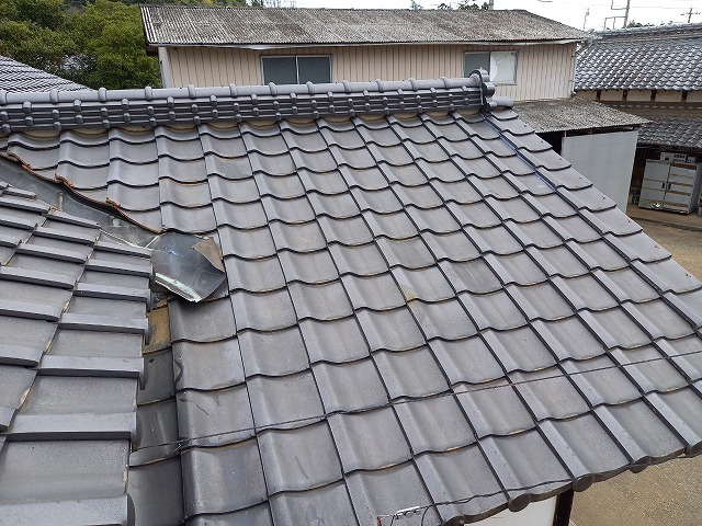 小美玉市瓦葺き屋根の住宅